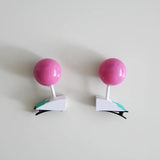 Saiki Kusuo Cosplay Wig – Pink Wig with Hairpins & Green Glasses Set