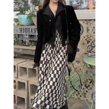 Black Pleated Gothic Harajuku Blouse – Button-Up Long Sleeve